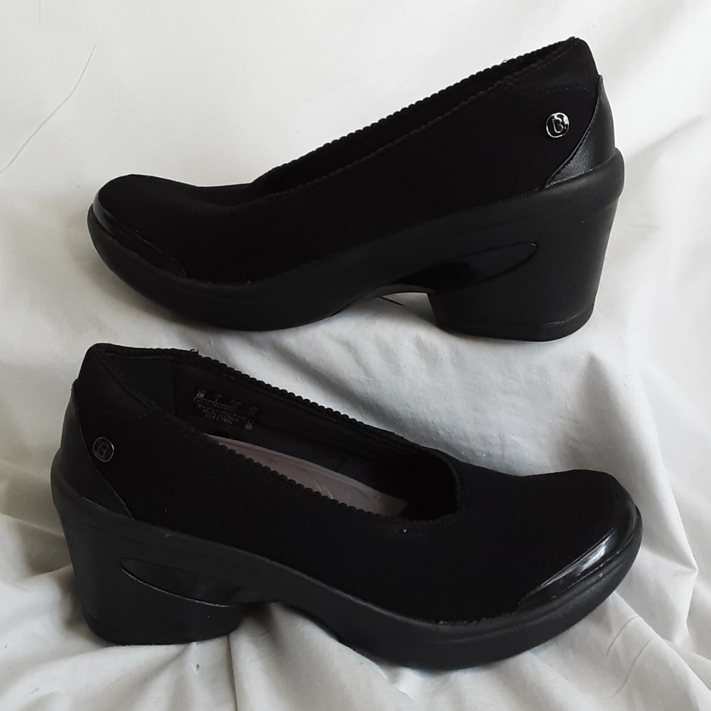 B Zees slip on shoes
